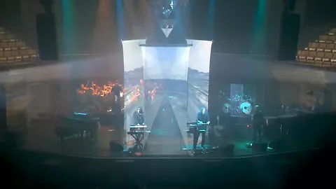 Tokyo Shadows (Live)